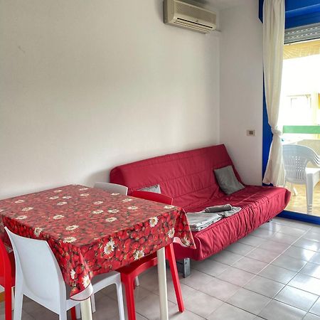 Grazioso Appartamento N 76 A 100Mt Dal Mare Bibione Exteriör bild