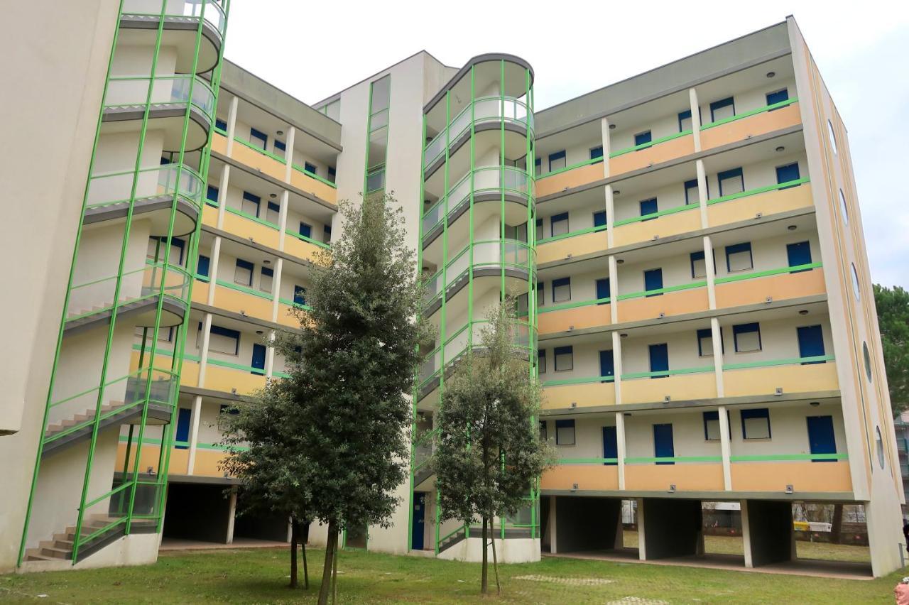 Grazioso Appartamento N 76 A 100Mt Dal Mare Bibione Exteriör bild