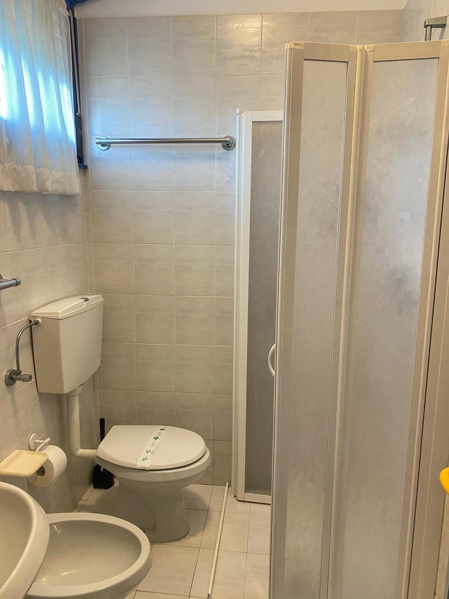 Grazioso Appartamento N 76 A 100Mt Dal Mare Bibione Exteriör bild