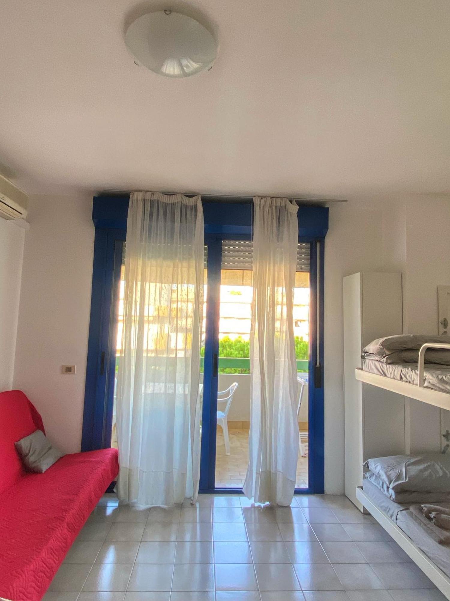 Grazioso Appartamento N 76 A 100Mt Dal Mare Bibione Exteriör bild