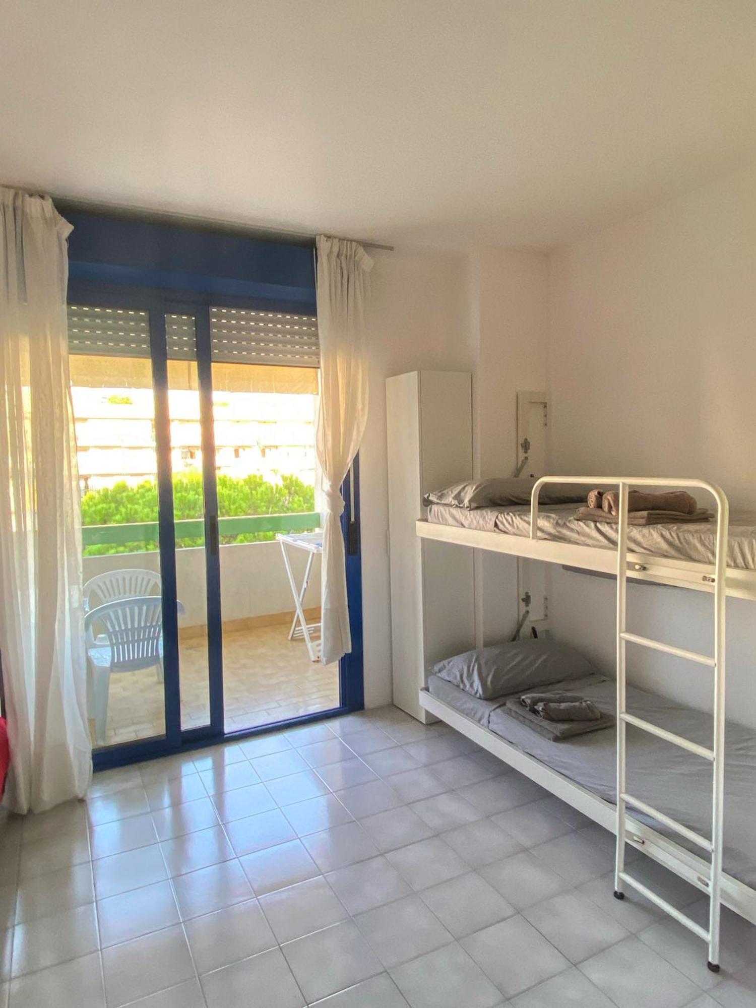 Grazioso Appartamento N 76 A 100Mt Dal Mare Bibione Exteriör bild