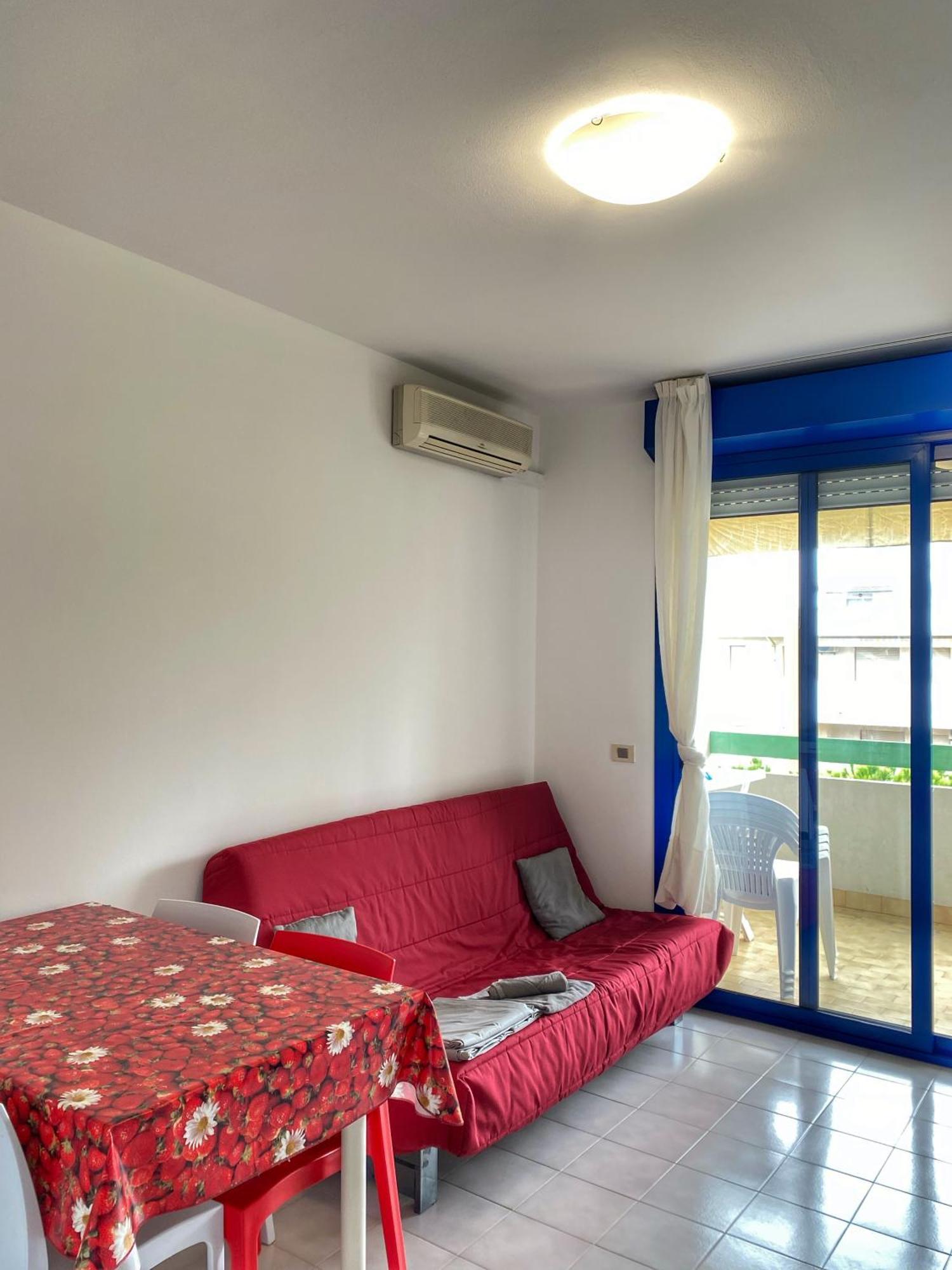 Grazioso Appartamento N 76 A 100Mt Dal Mare Bibione Exteriör bild